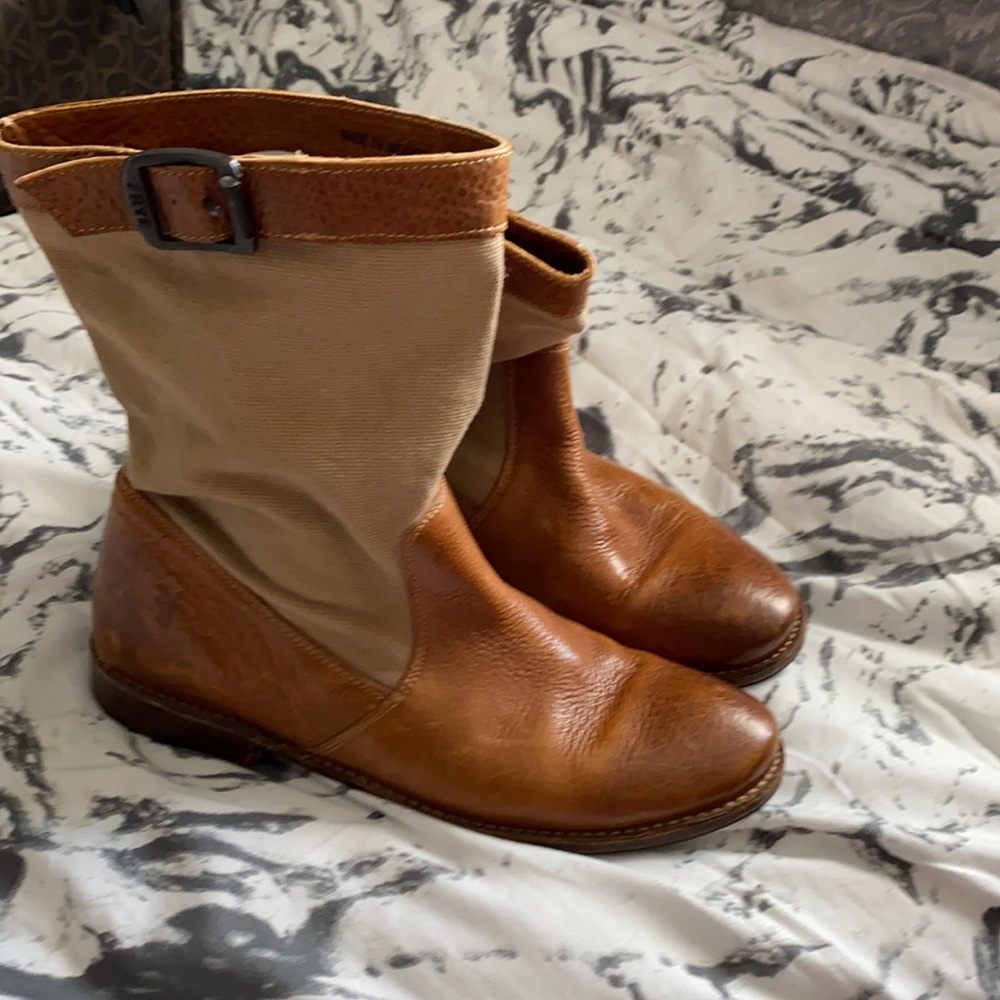 Ankle boots